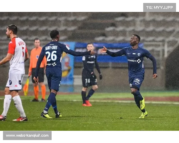 塞维利亚伤病潮持续,德莱尼、拉梅拉等五名主力缺阵 塞维利亚伤病潮持续,德莱尼、拉梅拉等五名主力缺阵